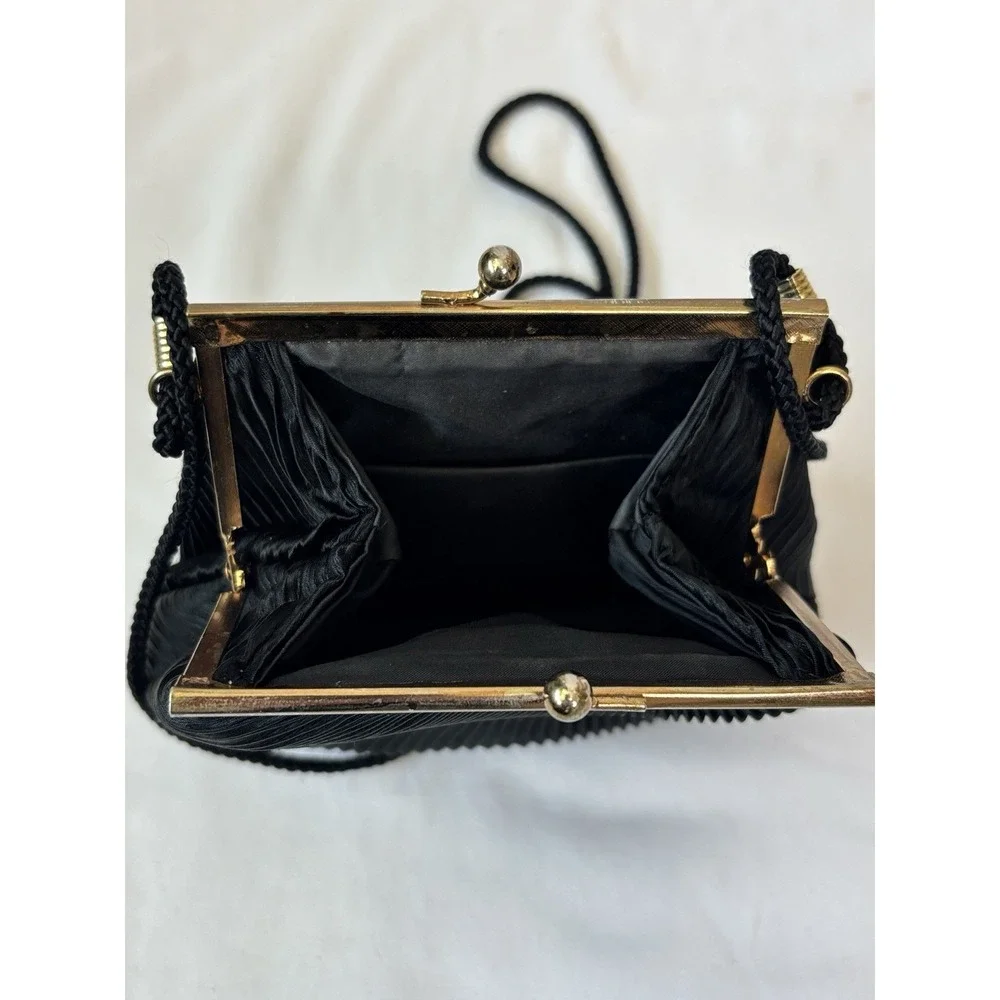 Vintage Black Satin Evening Clutch Crossbody Purse Knife Pleats And‎ Kiss Lock
